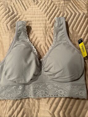 Coobie Bra size Medium NWT nylon/ spandex
